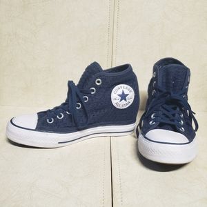 Converse wedge